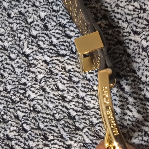 Micheal Kors Brown Leather Gold Buckle Women's Belt size Large - Picture 7 of 9